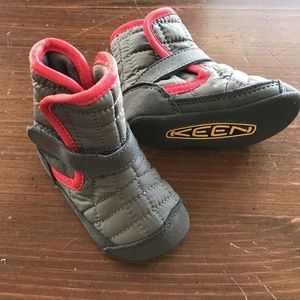 New without Box Keen Rover Booties 12M